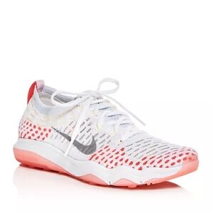 Nike Air Zoom Fearless Womens White Athletic
Running Shoes Size 9